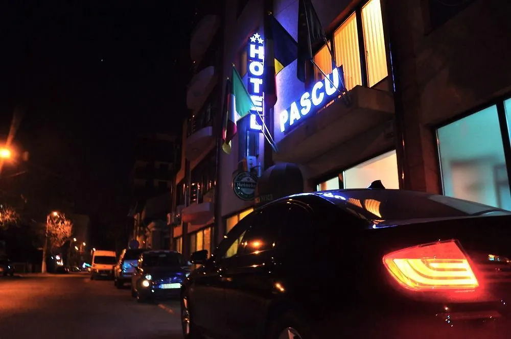 ***  Hotel Pascu Bucarest Roumanie